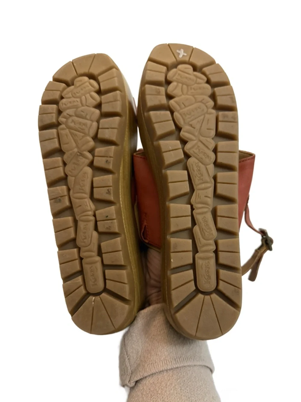 Korks Fraya Wedge Platform Sandals. 8M